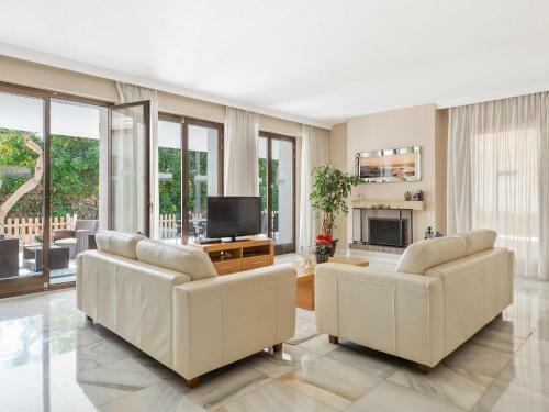 Luxury Villa 3 Puerto Banus