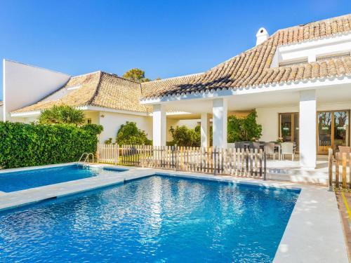 Luxury Villa 3 Puerto Banus