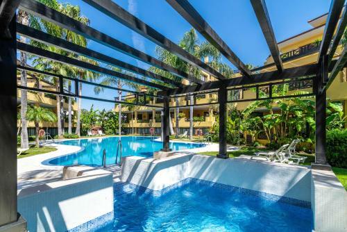 Apartamento Private Oasis In Bah�a Ban�s