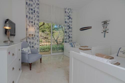 Apartamento 18166 - Superb Front Line Location - Heated Pool