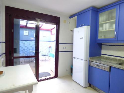 Corona de Nag�eles Townhouse - Eaw Homes