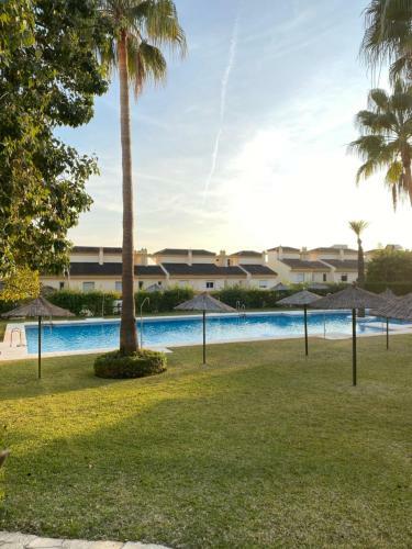 Corona de Nag�eles Townhouse - Eaw Homes