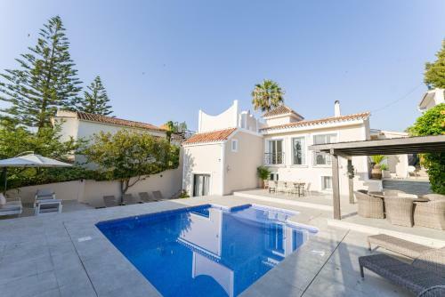 Villa Amapola Puerto Banus Pool