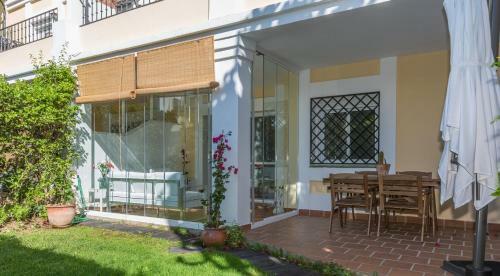 Apartamento Aloha Gardens, Marbella - R9952