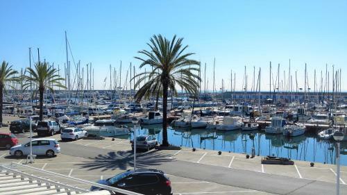 Marilu Seaview & Beach - Apartment