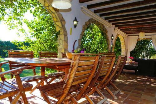 Paraiso Villa With Private Beach
