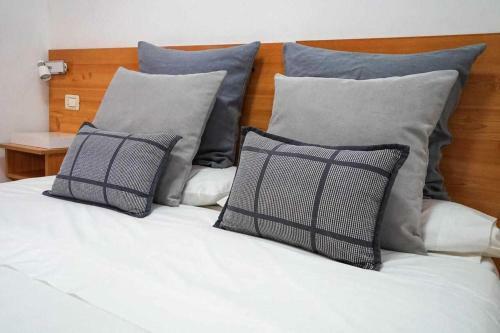 Apartamento Los Tunos 81 Wifi, Air Conditioned 1 Bedroom