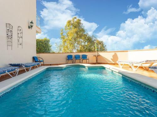 Majestic Villa In Maro With Private Pool