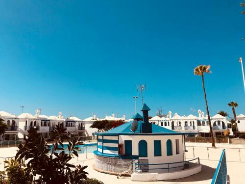 Apartamento Playmar Tropical