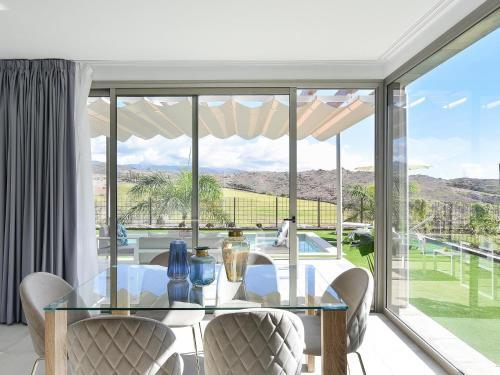 Los Dragos Salobre Golf Villas 3