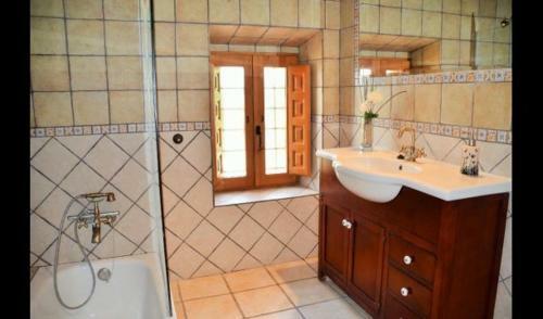 Macanet de La Selva Villa Sleeps 20 With Pool