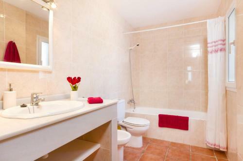 Blanc Arenal Villa, Arenal Den Castell