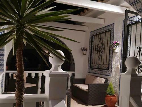 Lovely 2-bed Villa 15 Min Drive To The Beach