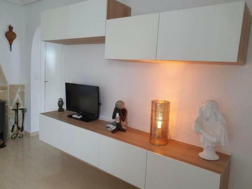 Lovely 2-bed Villa 15 Min Drive To The Beach