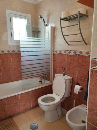 Lovely 2-bed Villa 15 Min Drive To The Beach