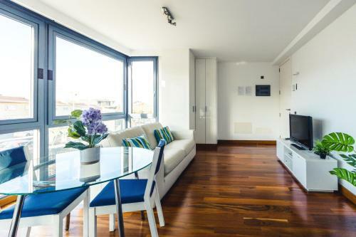 Melenara Beach Avenue Apartments