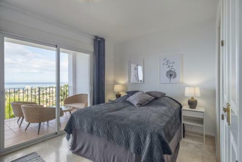 Riviera Duplex Seaview Apartment