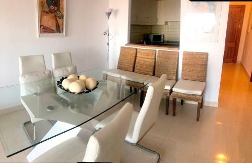 Mijas Apartment Sleeps 4 With Pool Air Con And Wifi