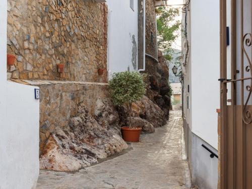 Delightful Apartment In Moj�car With Balcony