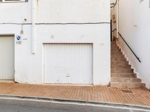 Delightful Apartment In Moj�car With Balcony