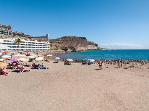 Beach Apartment In Playa Del Cura 323