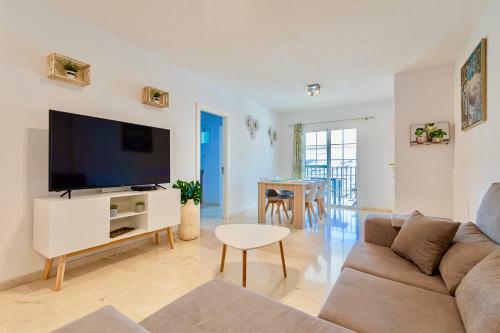 Beautifull And Modern Apartment With Pool Access