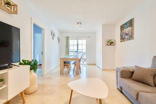 Beautifull And Modern Apartment With Pool Access