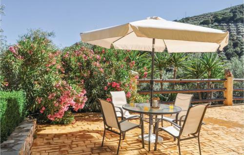 Six-bedroom Holiday Home In Montefrio