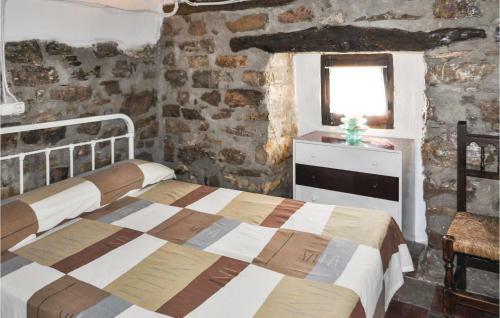 Six-bedroom Holiday Home In Montefrio