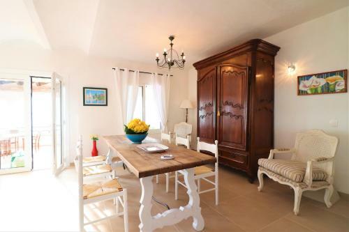 Villa Mahe - Barneda Premium
