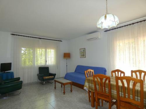 Rentalmar Chalet Dalias