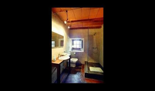 Villa In Montmajor Sleeps 17 With Pool