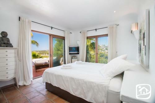 Abahana Villas Mistral