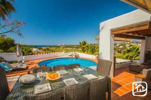 Abahana Villas Mistral