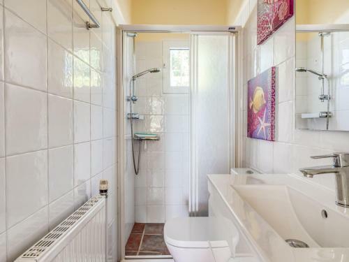 Charming Villa With Private Swimming Pool Located 100 M From The Sea