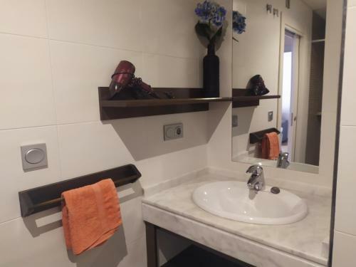 Apartamento Playa Granada Vacaciones Con Playa Piscina Y Camping