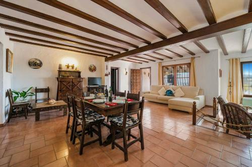 3060 Villa Elche