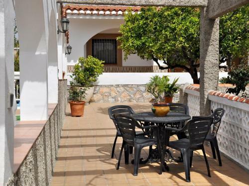 Holiday Home El Pino - Amu555