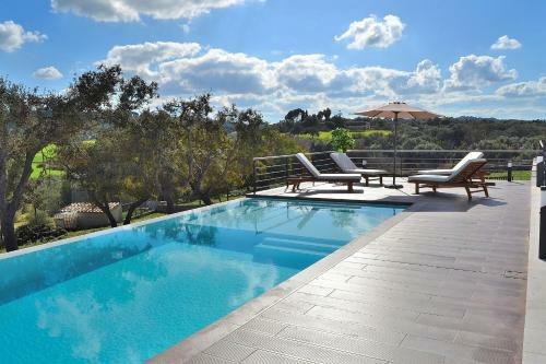 Son Butxaqu� Villa 215