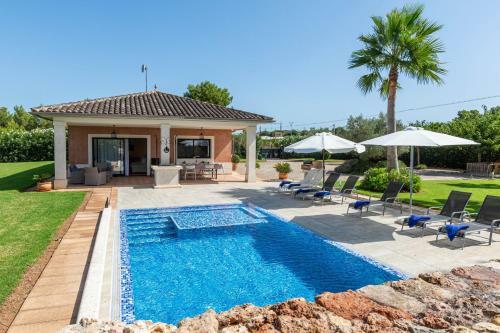 Yourhouse Romani Villa