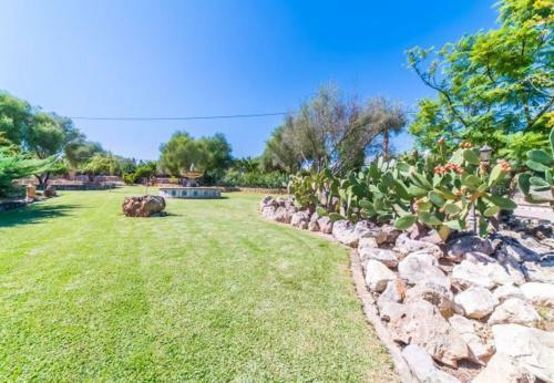 Muro Holiday Home Sleeps 9 With Pool Air Con And Wifi