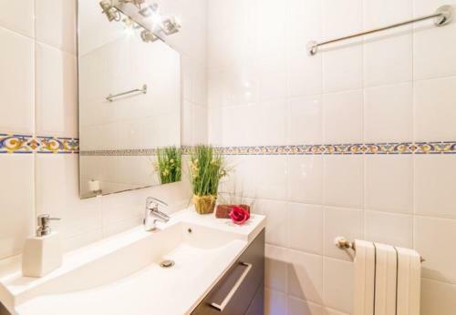 Muro Holiday Home Sleeps 9 With Pool Air Con And Wifi