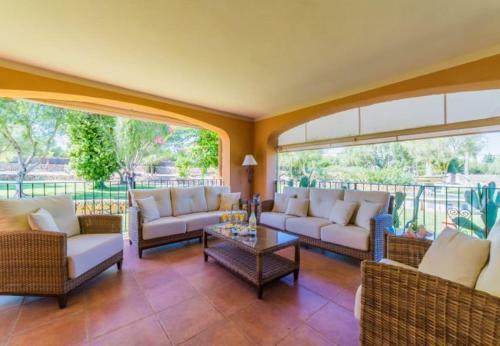 Muro Holiday Home Sleeps 9 With Pool Air Con And Wifi