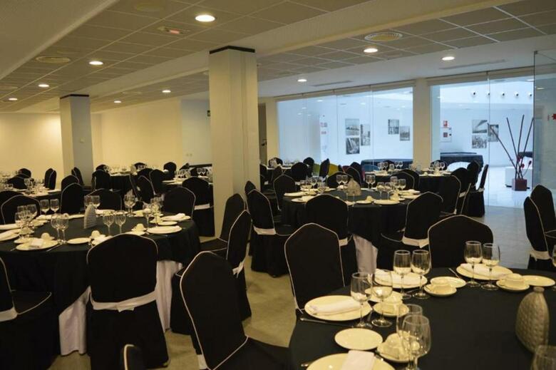 Hostal Spa Suites Ode�n