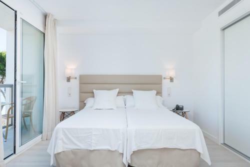 Apartments & Studios With Shared Pool, Near The Beach