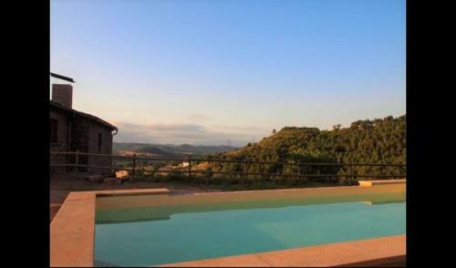 Navas Villa Sleeps 10 With Pool