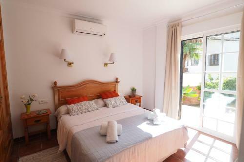 Nerja Paradise Rentals - Villa Jazmines