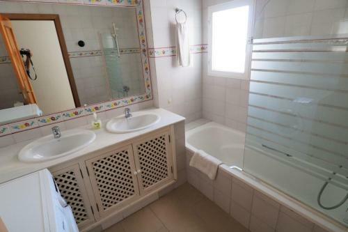 Nerja Paradise Rentals - Villa Rayo de Sol