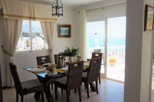 Nerja Paradise Rentals - Villa Rayo de Sol