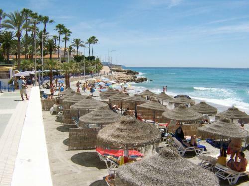 Apartamentos R1320 - Las Fuentes